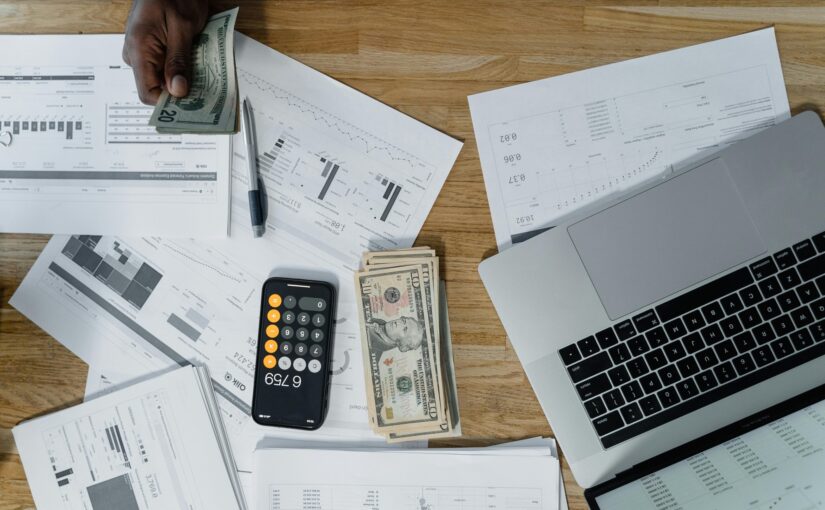 Scaling Without Sinking: Managing Cash Flow in Growing Agencies